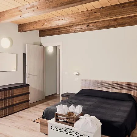 Lodge Cascina San Pietro Cossano Belbo