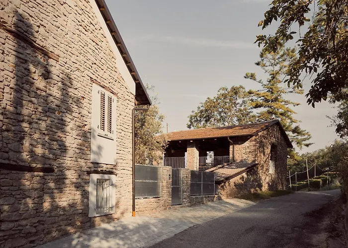 Cascina San Pietro Cossano Belbo